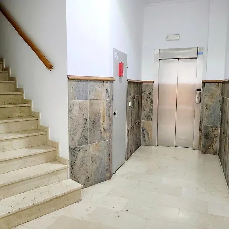 Apartamento Denia-centrico-10 Minutos De La Playa Apartment *