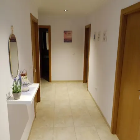Apartamento Denia-centrico-10 Minutos De La Playa Denia