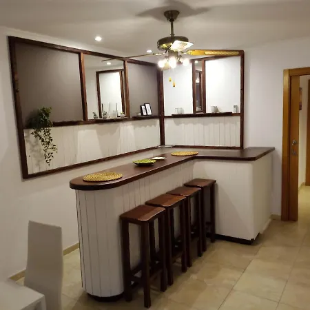 Apartamento Denia-centrico-10 Minutos De La Playa Denia